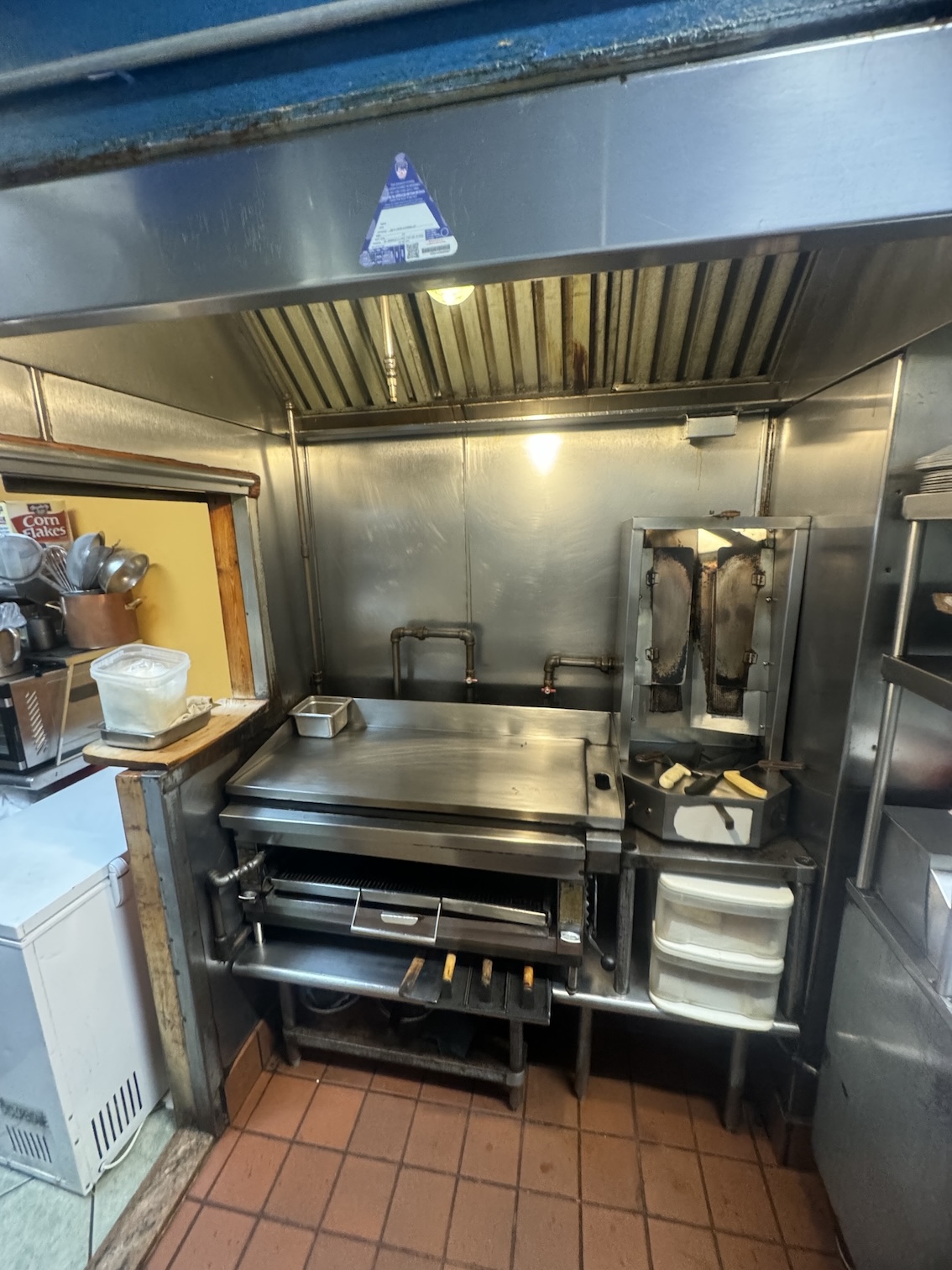 Master Fire Prevention Cost to Retrofit Restaurant Kitchen Fire Suppression System NYC 7